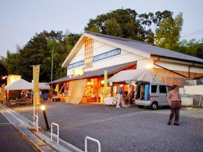 大阪で働いていた産直店の外観